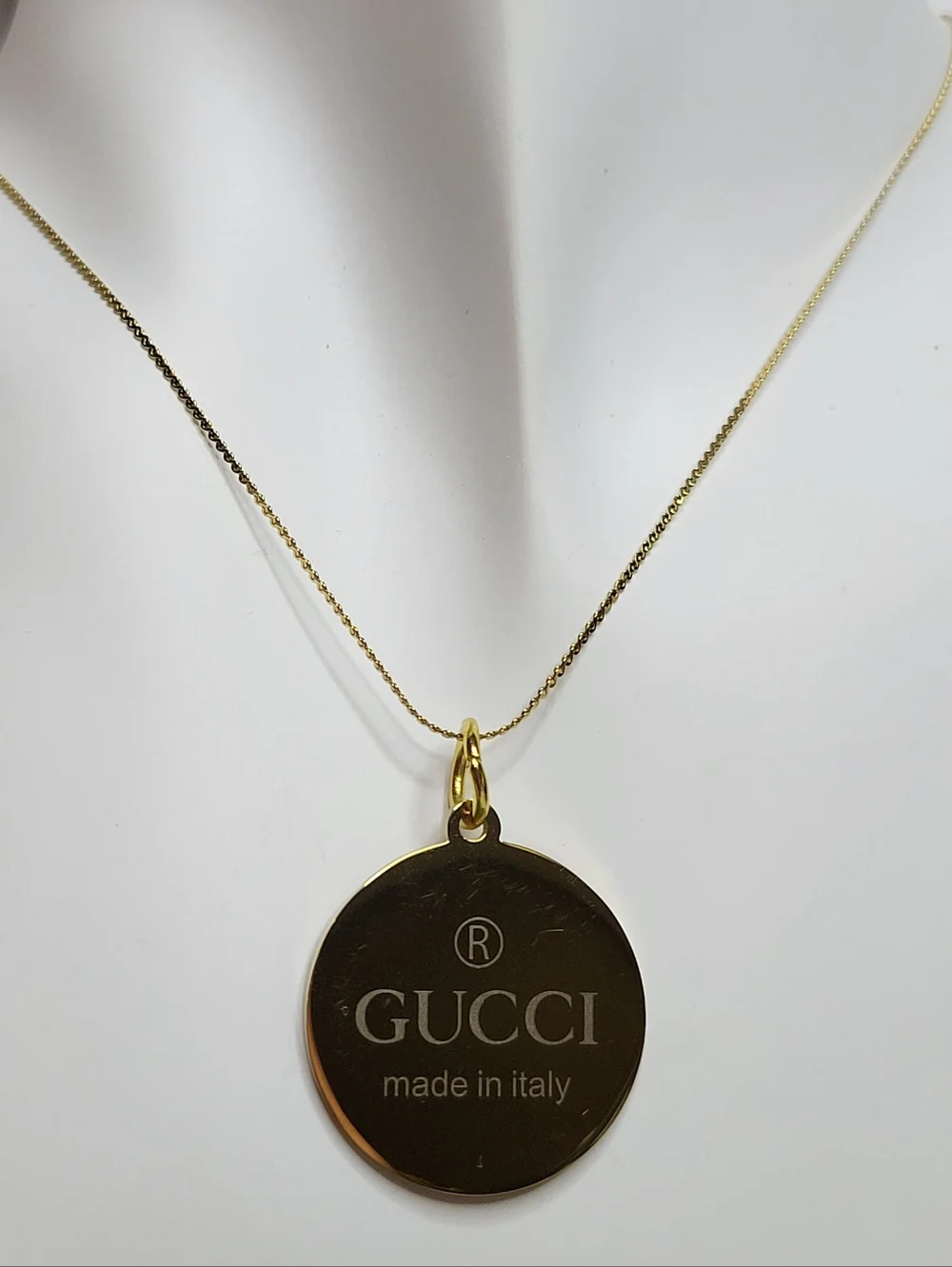 Gucci Double Sided Gold Plated Medallion Zip Pull 18" Gold Plated Chain Necklace - Picture 4 of 4